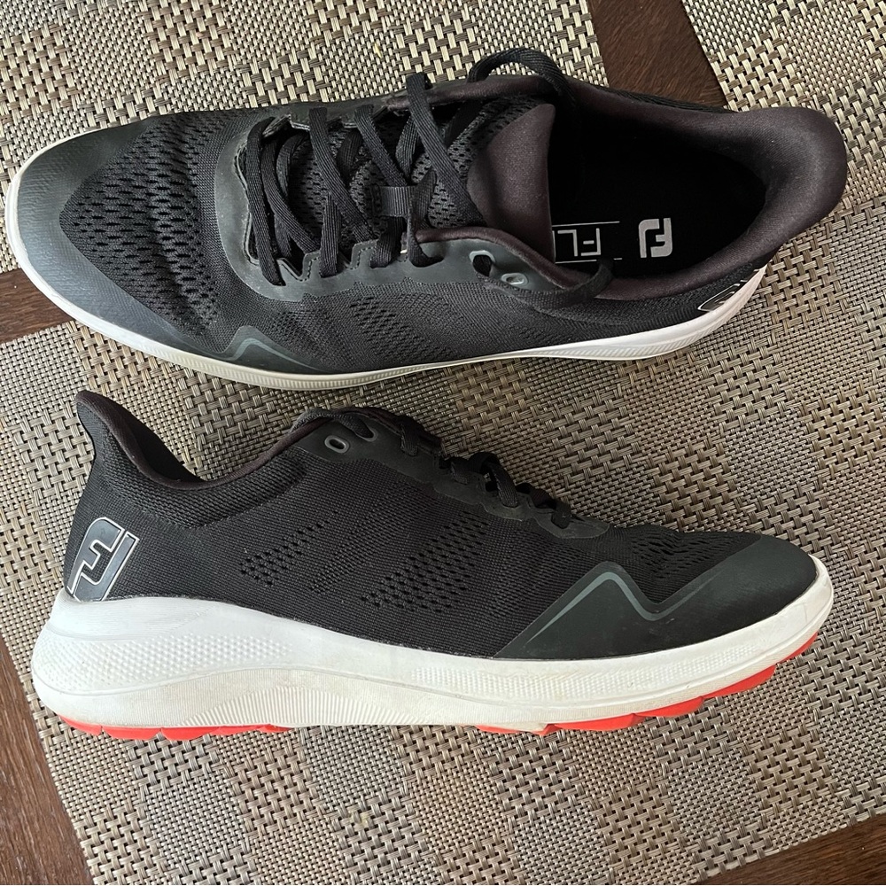 Men’s Golf Shoes